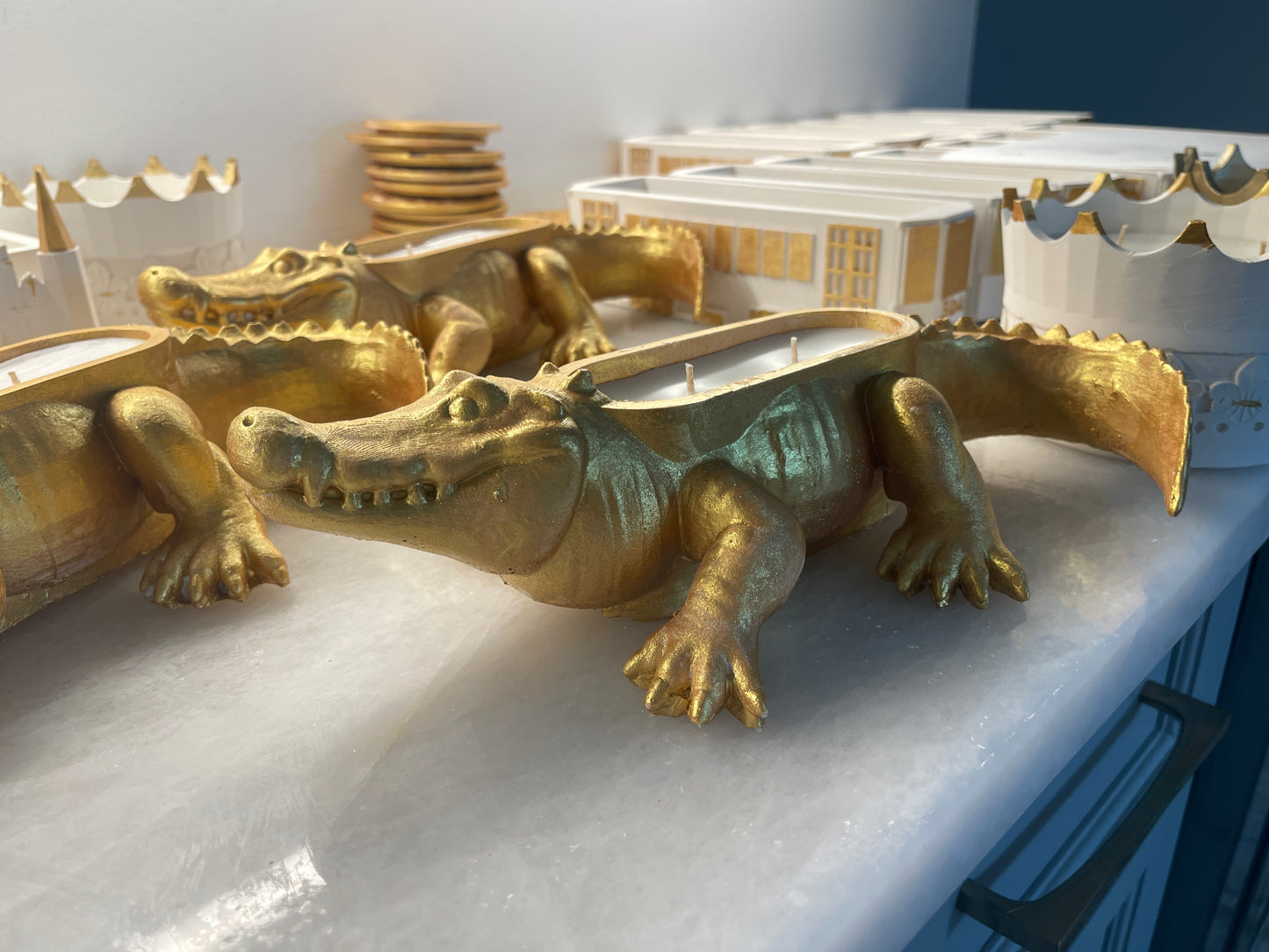 Alligator Candle